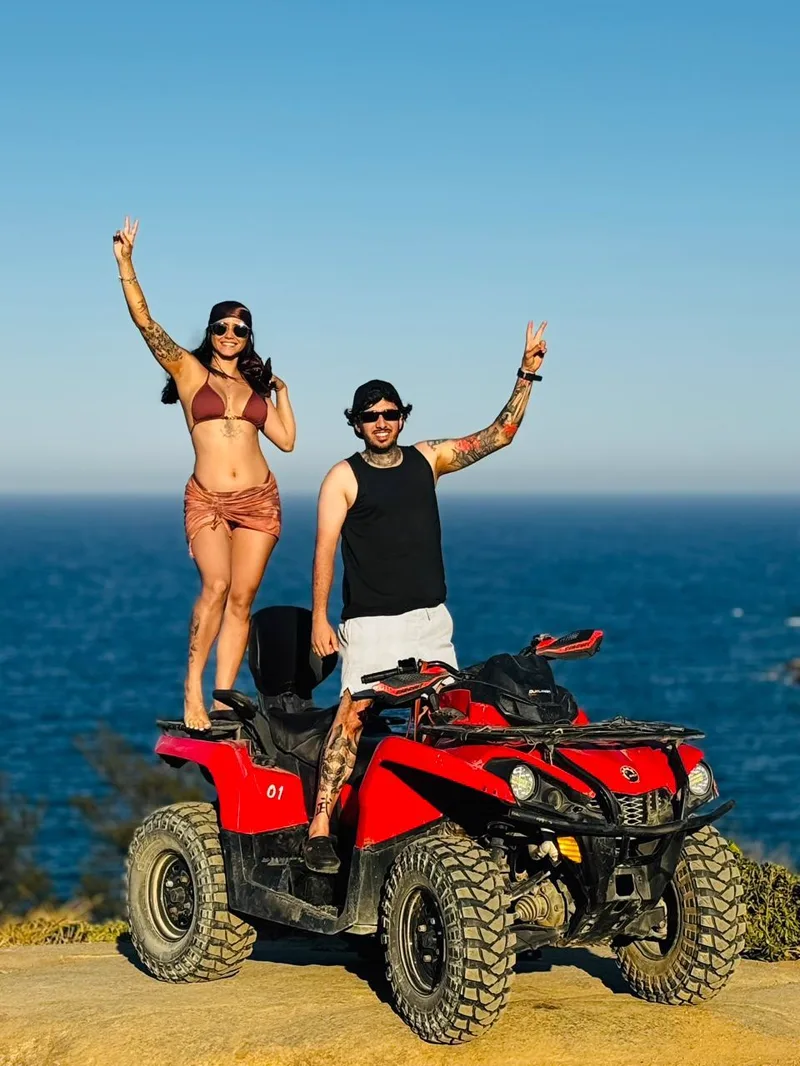 Passeio de quadriciclo em Arraial do Cabo